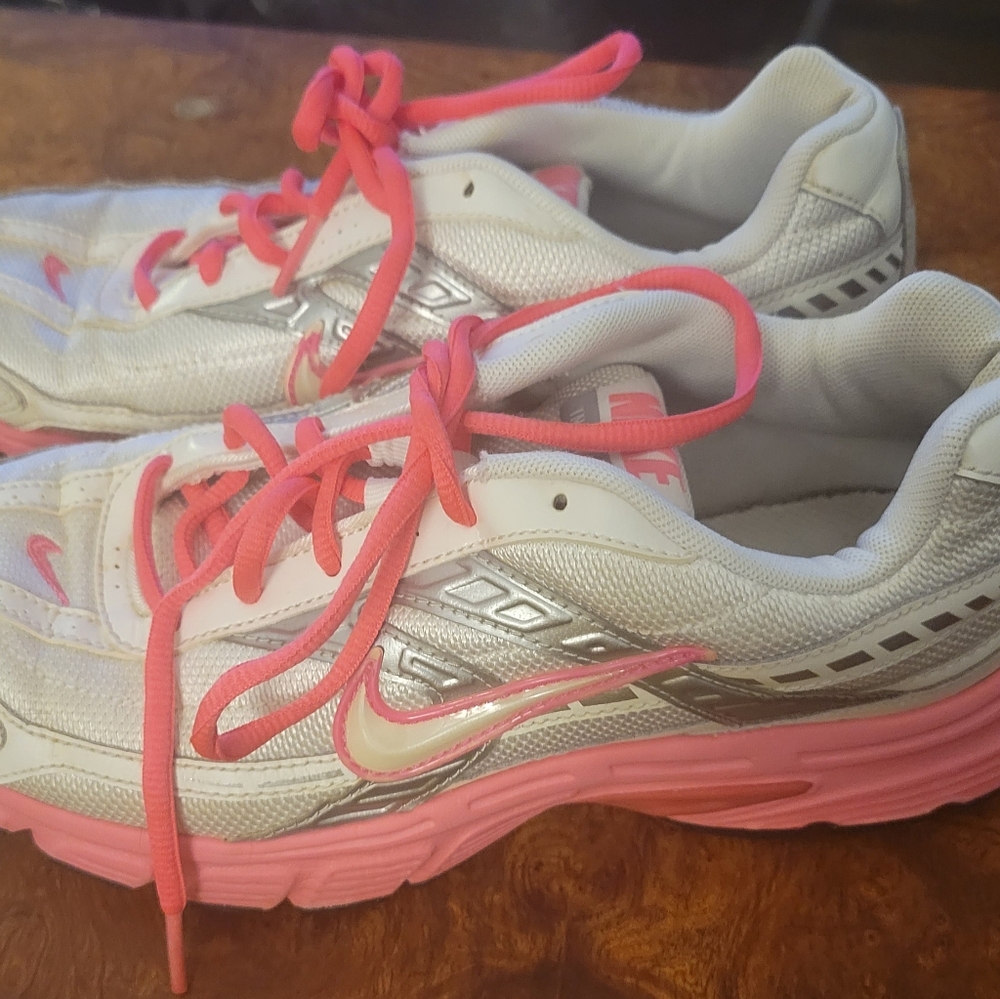 Nike women's Initiator sneakers  Hot pink - Picture 3 of 7